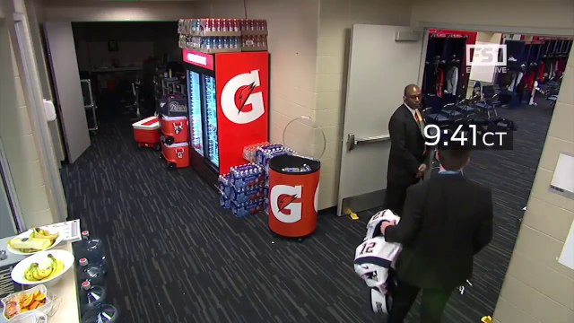 Vol d'un maillot au Super Bowl : reconstitution filmée !! Tom Brady