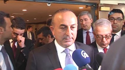 Bakan Çavuşoğlu: "Yasaklamalarla Bu İş Olmaz"