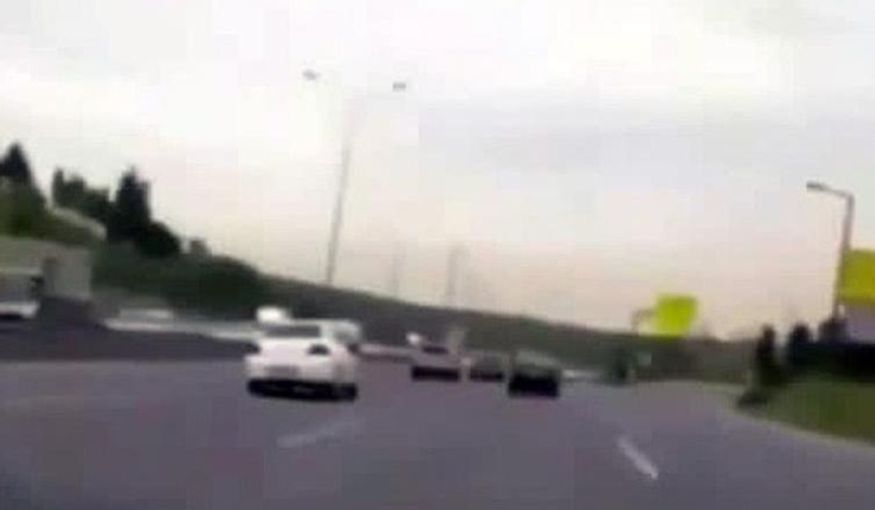 Trafik magandasının ölümle oyunu kamerada