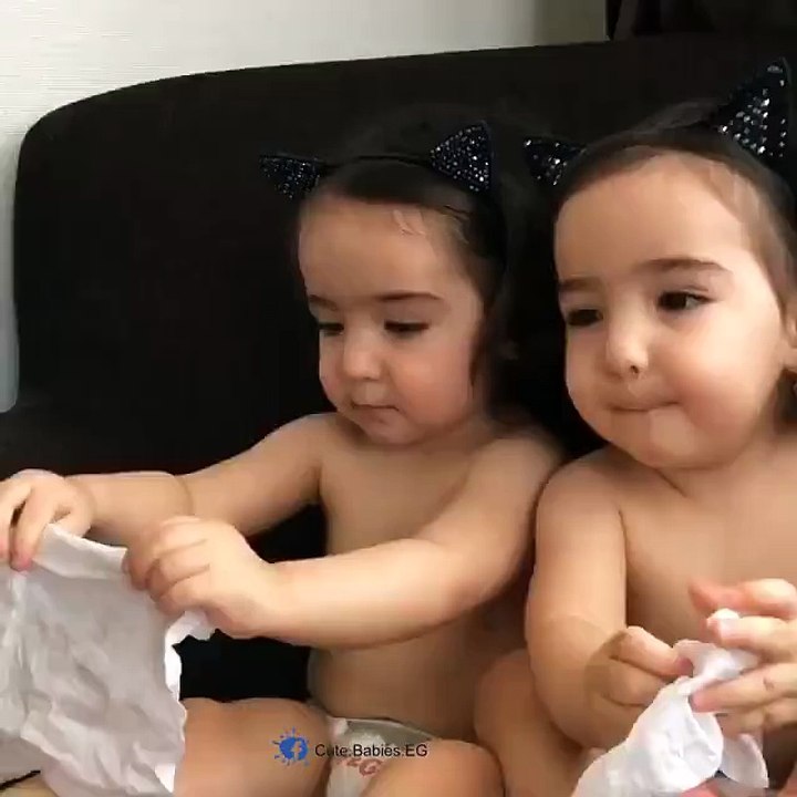 ‪Cute Babies‬[14]