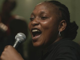 Félicité: Trailer HD VO st bil