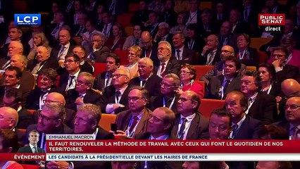 Emmanuel Macron hué par les maires en appelant à de nouvelles baisses de dépenses communales
