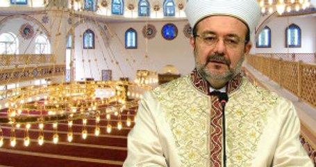 Diyanet'ten Tepki Var: Bazı Camilerimizi Avize Dükkanına Dönüştürmüş Durumdayız