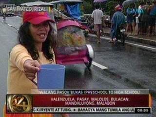 24 Oras: Mga nasalanta ng baha, napilitang manlimos
