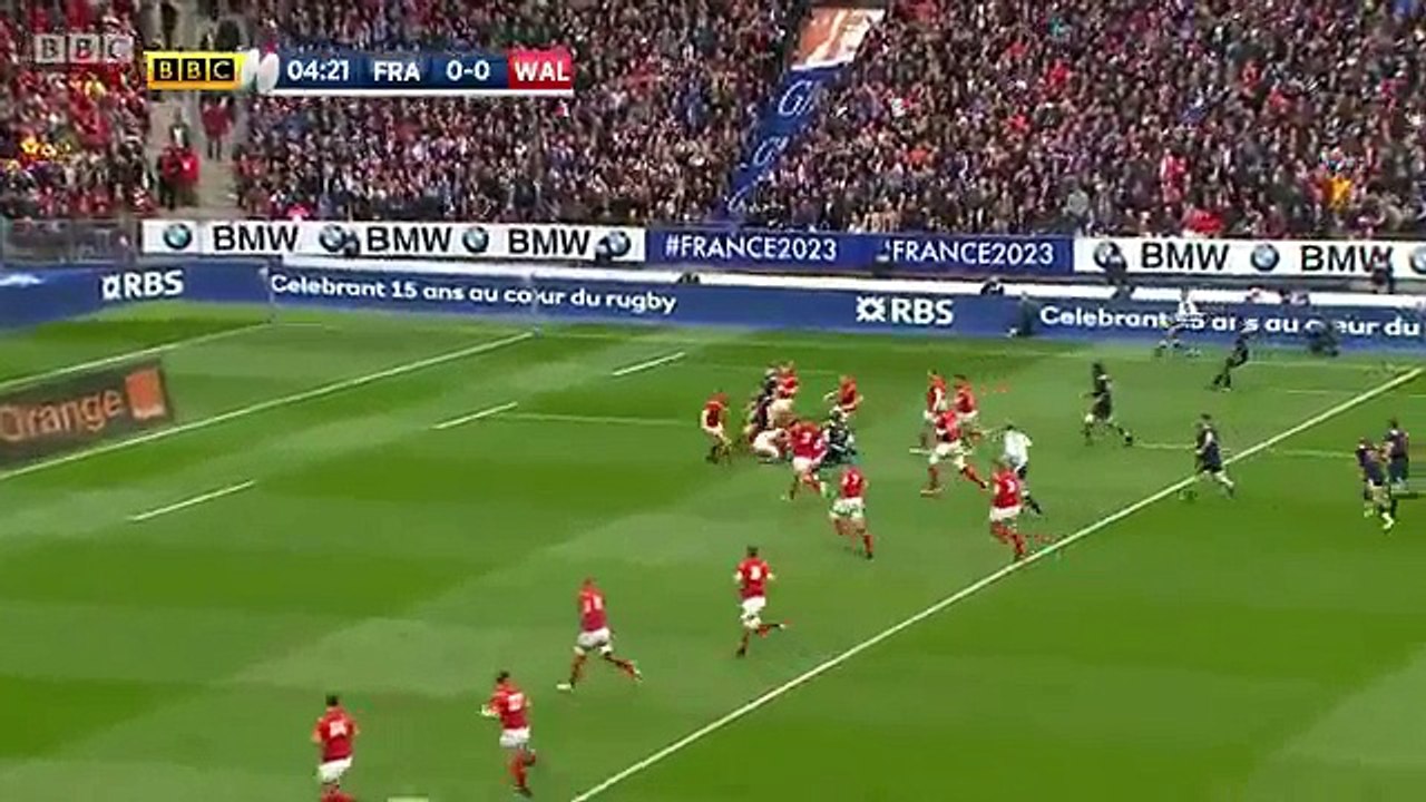 L'en-avant volontaire de Jonathan Davies face aux Bleus