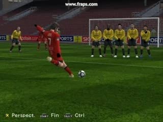 coup-franc dans la lunette - pes 5
