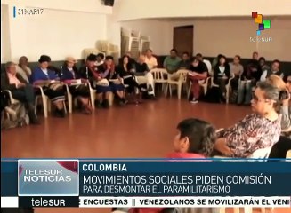 Presentan activistas propuestas para combatir el paramilitarismo