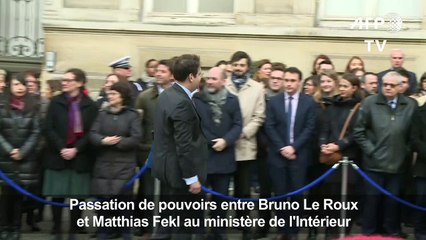 Passation de pouvoirs entre Le Roux et Fekl