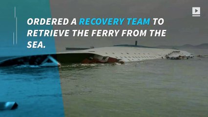 South Korea begins to recover sunken Sewol Ferry that killed 300