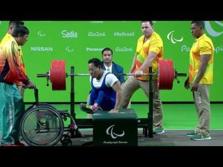 #ThrowbackThursday: Van Cong Le won men's -49kg gold in Rio with a new Paralympic Record