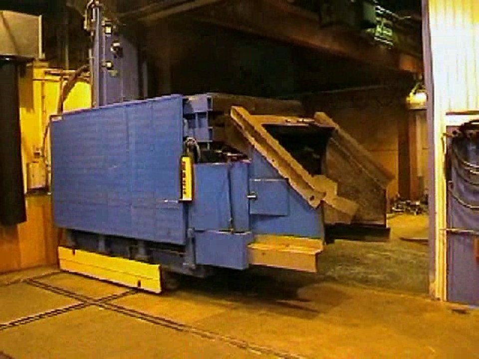 Fonderie de fonte, fours à induction Junker 6T 5000 kW 250 Hz
