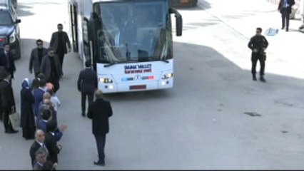 Başbakan Yıldırım: "Dost Bildiğimiz Avrupa Çok Yoğun Bir Şekilde Sandıktan 'Hayır' Çıkması İçin...