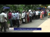 Chennai: Heavy crowd in ATMs and banks - Oneindia Tamil