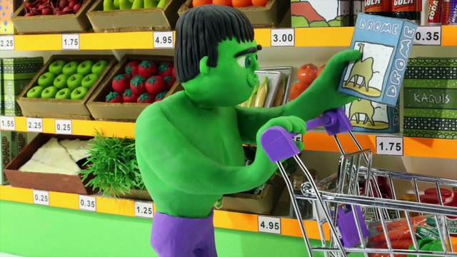 NAKED HULK LOSES HIS PANTS Hulk's Butt Frozen Elsa Superheroes in Real Life Play Doh Stop Motion