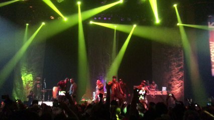 Wu-Tang Clan performs "Wu-Tang Clan Ain't Nuthing Ta F' Wit" LIVE