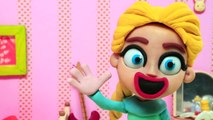 UGLY Elsa Makeover! Slime Makeup Hair Coloring Frozen Superhero Stop Motion Movies-6OeWe