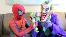 Spiderman vs Joker vs Frozen Elsa Turns Into A Doll! - Snow White, Pink Spidergirl, Two Face-1ykKTiXLmgY