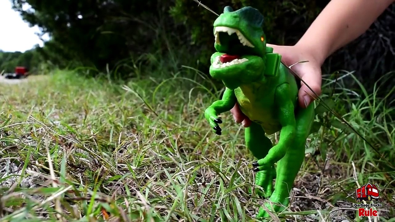 Garbage Truck Videos For Children l Mighty Machines At Work l Garbage Trucks Rule-M-HXtZ1zR2Y