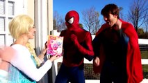 Evil Elsa KIDNAPS SANTA! w/ Spiderman Joker Car Maleficent Pink Spidergirl Frozen Anna Sup