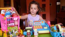 Disney Surprise Toys Shop with Cash Register, Kinder Surprise Eggs, Mickey and Minnie Mouse