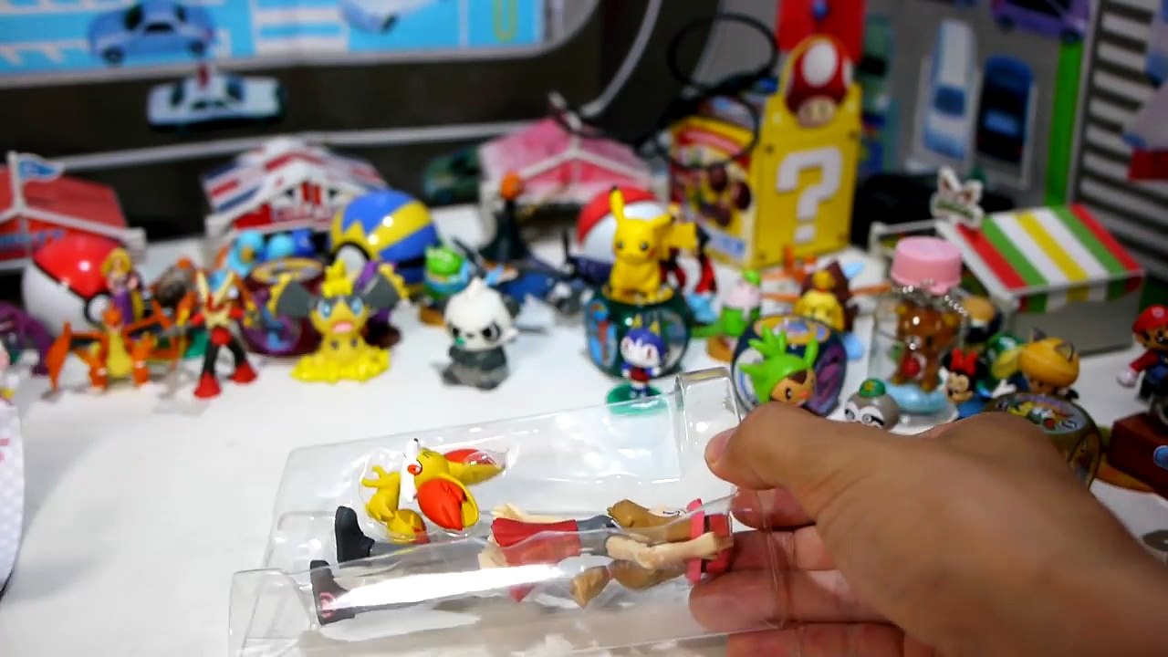 Pokemon Toys - Ash and Pikachu - Serena and Fennekin Model Sets by Takara Tomy-v8VyV9w8ayg