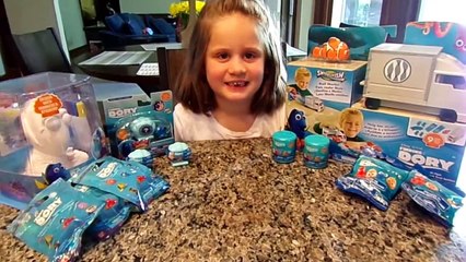 Download Video: Finding Dory-Blind bags, Mashems, Squishy Pops, Micro Lites and more-VBe9Y9