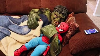 The joker Vs Venom Vs The Hulk Vs Carnage - In Real Life - Prank Battle New Superhero Movie!