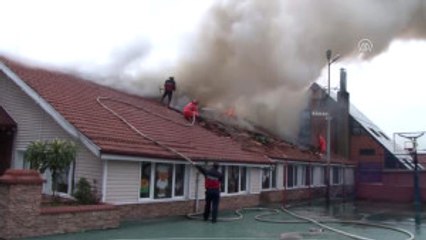 Anaokulunun Çatısında Yangın Çıktı