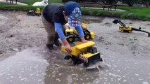 Toy Trucks for Kids - Tonka Construction Vehicles Digging in Mud - Dump Truck, Backhoe, Bulldozer-XqU9O