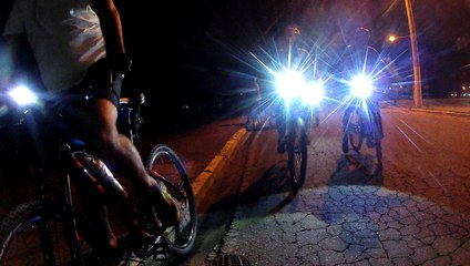 16 Night Bikers, Taubaté, SP, Brasil, pedal noturno na várzea do Rio Paraíba do Sul, Vale do Paraíba, SP, Brasil