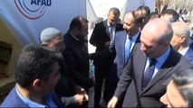 Numan Kurtulmuş Depremzedeleri Ziyaret Etti