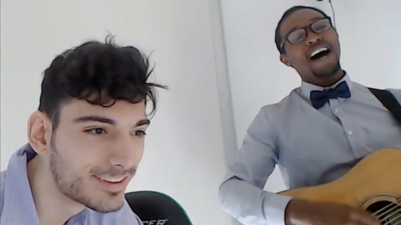 'Twitch' Star Makes Street Performer's Day—Joins RTM Studio