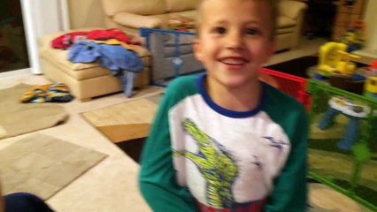 Update on Baby Michaels Arm: Off With the Cast!