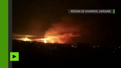 Download Video: L'incendie d'un dépôt de munition entraîne l'évacuation de toute une ville dans l'est de l'Ukraine