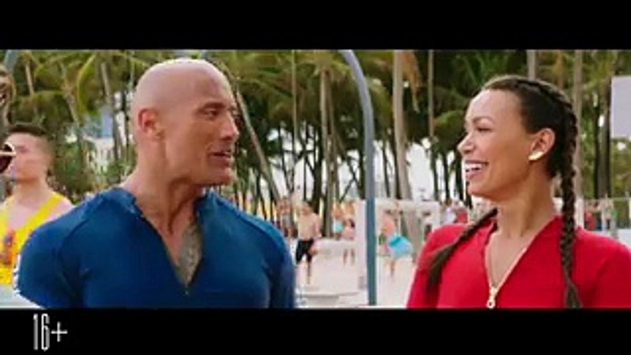 SpasatelyMalybuBaywatch2017.Treiler3.Russkyidublyrovannyi1080p