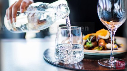 Things You Should Never Eat at a Restaurant