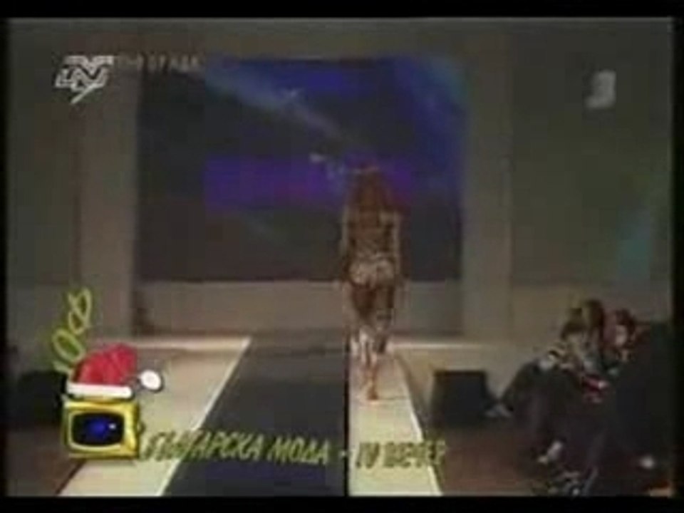 Collezione cadute in passerella_featuring ramstein