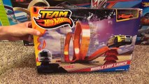 Hot Wheels Double Loop Launch Stunt Set with Launcher and Jump Toy Review-Hhq