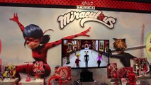 MIRACULOUS LADYBUG & CAT NOIR Dolls & Toys Ladybug Anime Toy Fair 2016 Bandai-rGSw7ah