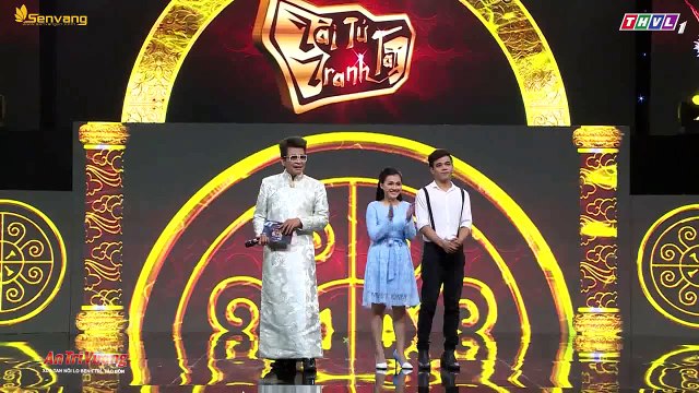 Phi Nhung tuyên bố không ngồi ghế giám khảo với Hoài Linh