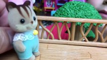 Calico Critters Kittens Ryan Plays With Liz & Bad Boy Reads Diary in a Tree House HMP Shorts Ep. 18-6