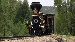 Old Poway Park Steam Train-UpjrOUJ