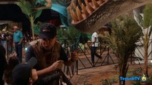 JURASSIC QUEST FOR DINOSAURS! Giant T-Rex Family Fun Theme Park w_ Children's Activities & Kids Toys-16R