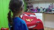 HUGE DISNEY CARS LIGHTNING MCQUEEN SURPRISE TOYS TENT Big Egg Surprise Opening Disney Cars ToyReview-hi-ypB