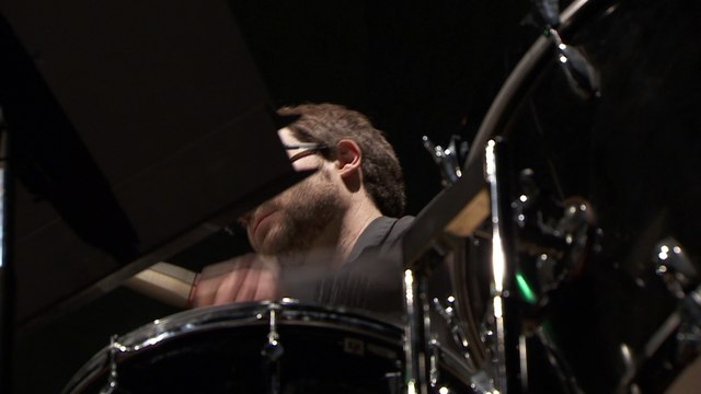 Iannis Xenakis : Rebonds, pour percussion par Samuel Favre, percussion