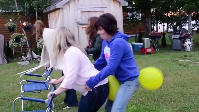 Girls can't see this,this only for boys!-लड़कियां यह नहीं देख सकती हैं, केवल लड़कों के लिए!