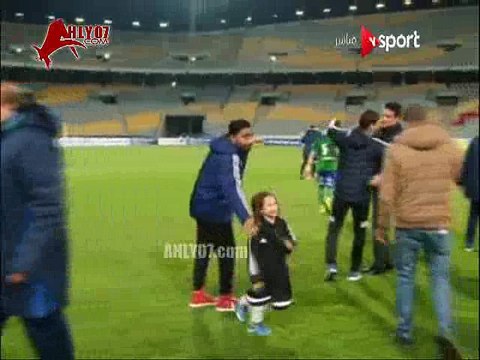 شاهد ايهاب جلال بيمرمط بكرامة التوأم الأرض في تصريحات نارية وتعليم الأدب