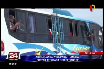 Trujillo: vehículos se vuelcan por el desborde del río Chicama