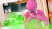 И комический Эльза замороженные фут весело в в в в жизнь розовый реальная Девушка-паук человек-паук супергерой трет-рекс против вес вес вес в