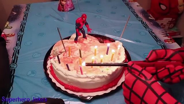 в и к боль и доктор Эльза замороженные дает игла животик mcstuffins осмотр mcstuffins Che